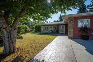 11603 72 Ave Edmonton AB